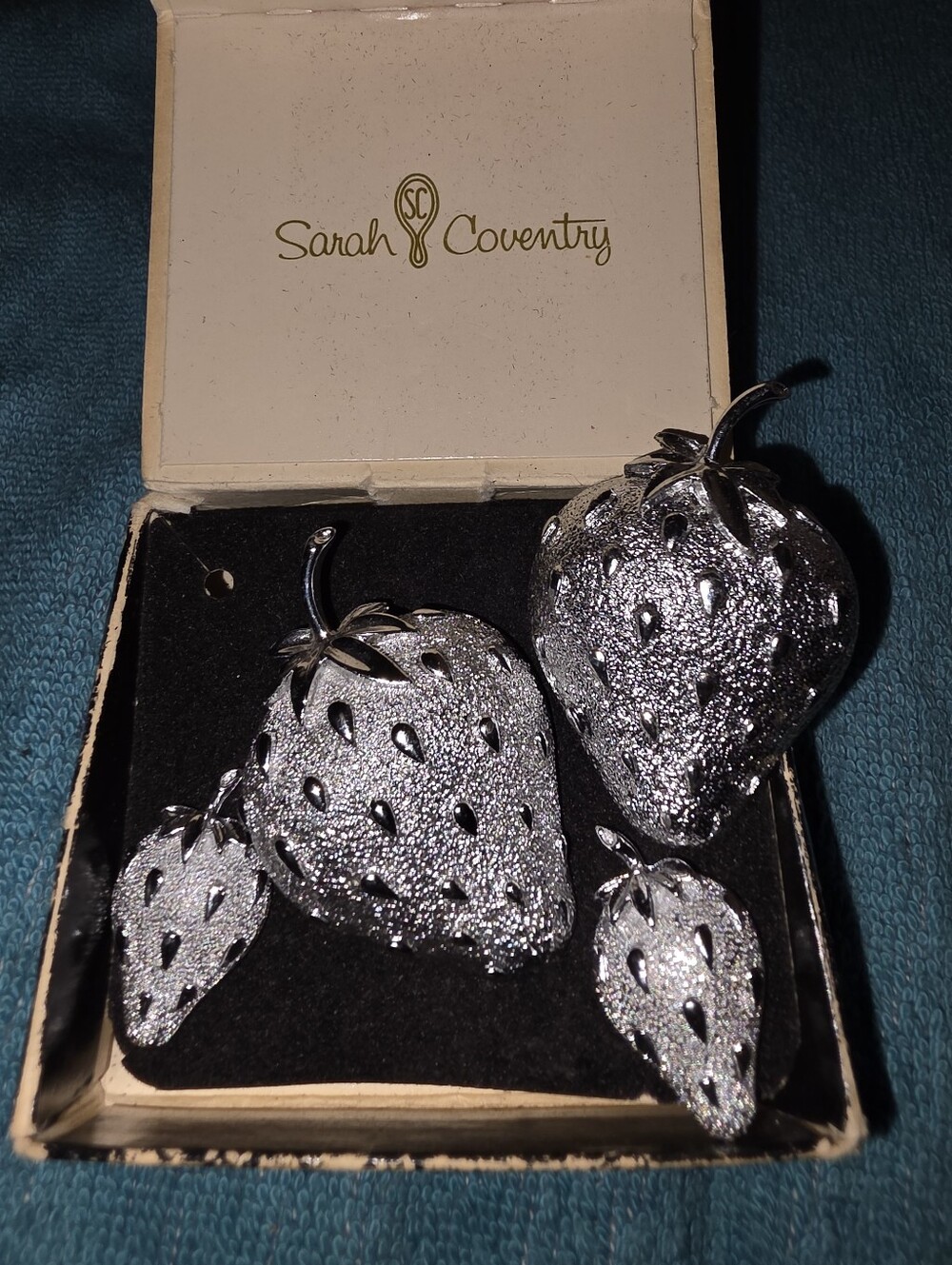 Vintage Sarah Coventry "Strawberry Ice